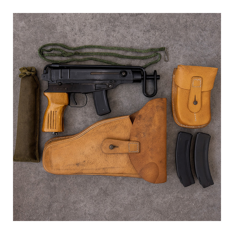 Samonabíjecí pistole P.SA61